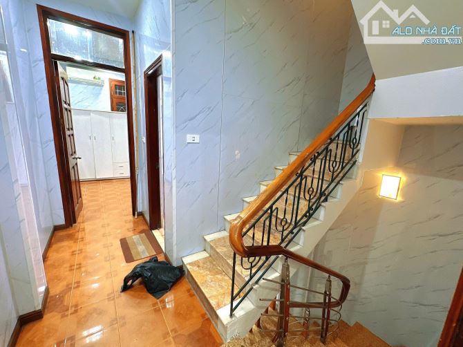 Phân Lô Nguyễn Hy Quang, Ô tô vào, gần phố, chỉ 16 tỷ - 4