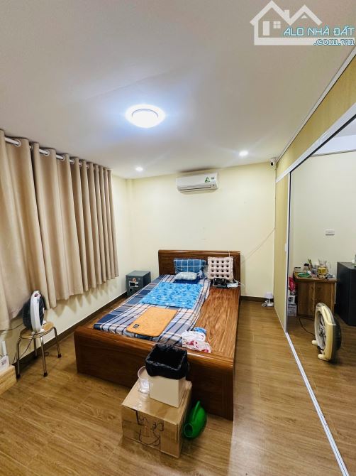 💥GIÁ HỜI CẦU GIẤY- 50M OTO TRÁNH- NGÕ THÔNG- 2 THOÁNG- 45M- 4 TẦNG. NHỈNH 9 TỶ💥 - 4