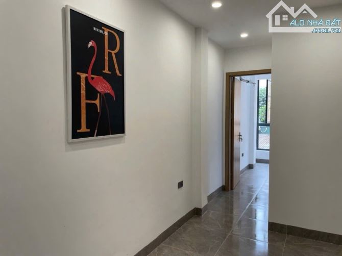 Bán nhà NGỌC HỒI 40m -4 TẦNG HIỆN ĐẠI == HƠN 6 Đồng￼ - 4