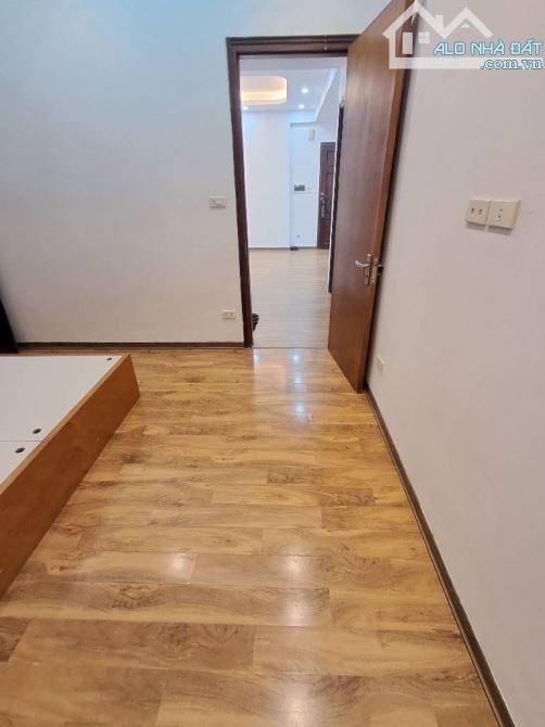 CHUNG CƯ TRÀN QUÝ KIÊN DT 76M 2 NGỦ GIÁ 6,3 TỶ-LÔ GÓC,NHÀ ĐẸP Ở NGAY - 4