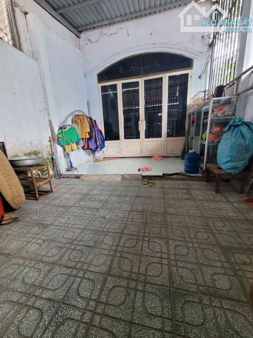 Bán nhà cấp 4 (5x29m), hẻm Nguyễn Thị Phố p. Tân Đông Hiệp, thu 8tr/th - 5