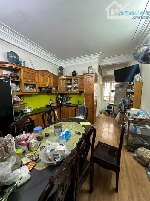 Nguồn kín Nguyên Hồng – 68m², 5 tầng, ô tô tránh, giá 23,8 tỷ – hàng hiếm - 5