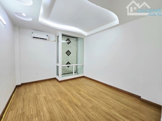 Bán nhà Pháo Đài Láng – 44m² – 5 tầng kiên cố – chỉ xách vali về ở - Giá 14 tỉ! - 5
