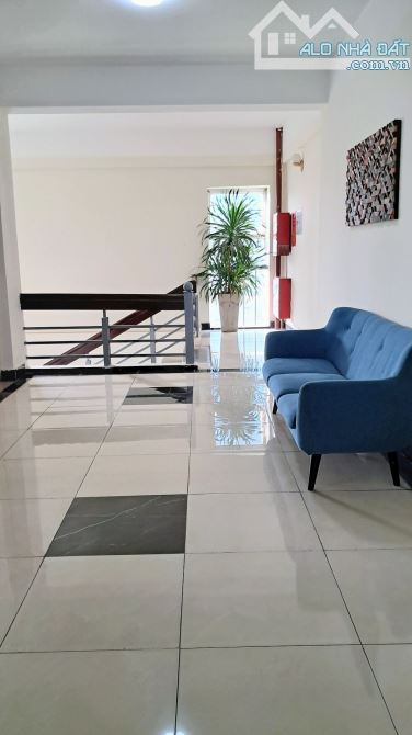 BÁN CĂN GÓC CHUNG CƯ VIP1 LẮP MÁY, 198 NGUYỄN TUÂN, THANH XUÂN. 90M2 – 2PN.4,5 TỶ - 5