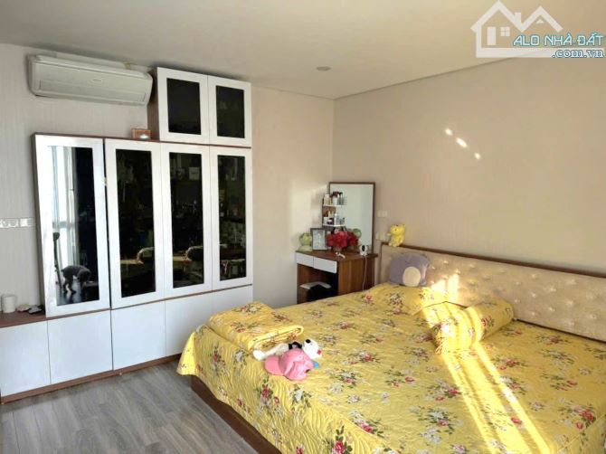 Bán căn hộ Thống Nhất Complex. DT 94m gồm 3PN, 2WC. Giá TL - 5