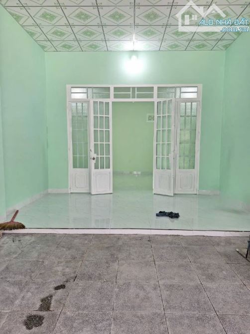 Kẹt tiền ! Bán gấp căn nhà ở 1/ Đường Huỳnh Thị Mài , Tân Hiệp 117m2 SHR giá 1 tỉ 010tr - 5