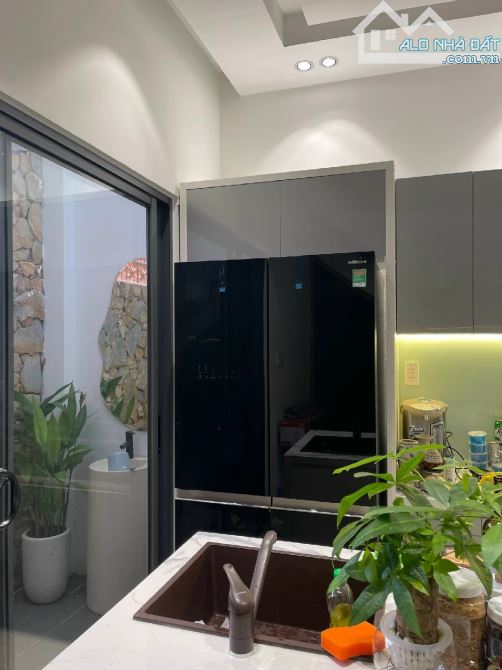 KIỆT Ô TÔ NÚI THÀNH - RẺ - ĐẸP - PHÙ HỢP GIA ĐÌNH Ở RIÊNG - 5