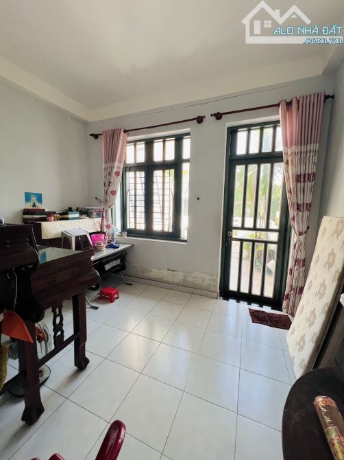 🌹🌹SIÊU PHẨM NGUYỄN SUÝ - SÁT MẶT TIỀN - HẺM NHỰA 1/ THÔNG 7M - 4.2X20 ( 84m2 ) - 3 TẦNG - 5