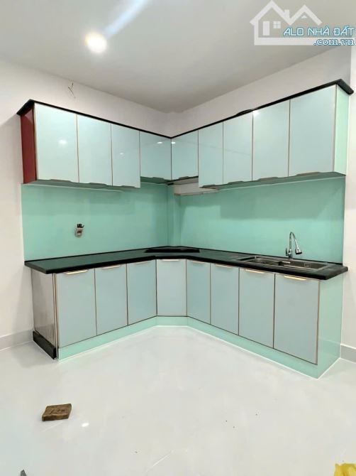 NHÀ BÁN GẤP - GIÁ HỜI - TÂN SƠN NHÌ TÂN PHÚ - 38M2 - 5 TẦNG - GIÁ CHỈ: 6.38 TỶ CÒN TL - 5