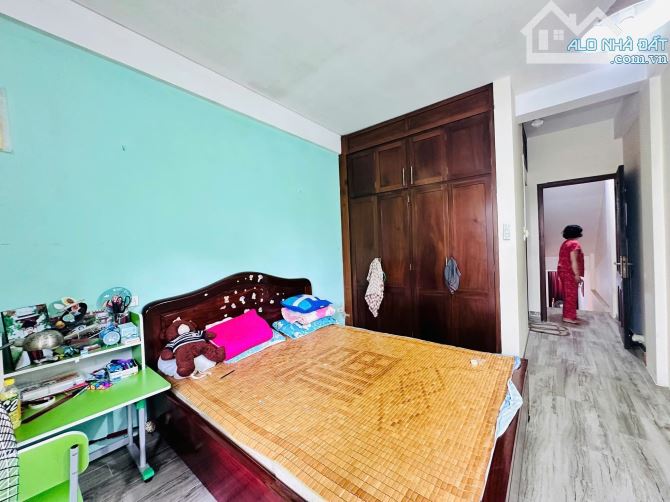 Pháo Đài Láng, 70m, 5ngủ, Ô tô tránh, Kinh doanh, 2 thoáng, Sổ vuông, Nhà đẹp ở luôn - 5