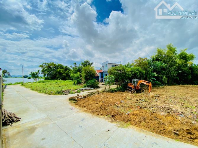 Đất biệt thự nhà vườn - ven sông thoáng mát - Đường bê tông 6m - Sát trục chính - 5