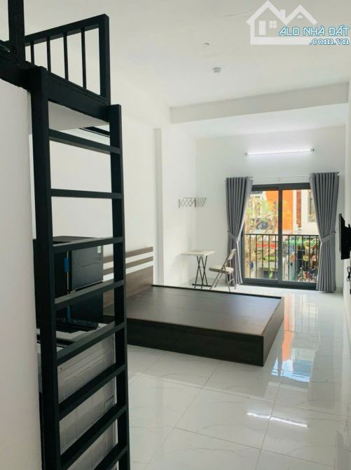 Bán CĂN HỘ DỊCH VỤ đường Lê Thị Chợ, P Phú Thuận, Quận 7. DT 7x20m, hàm 5 tàng, Giá: 26 tỷ - 5
