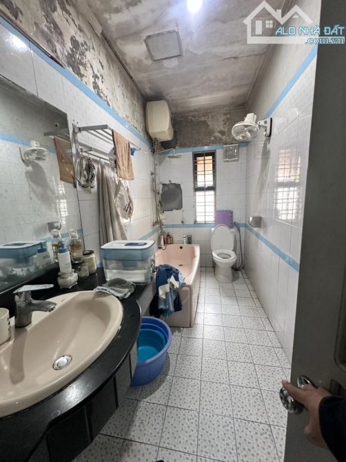 Hoàng quốc Việt phân lô ô tô tránh thiết kế hiện đại 65m 5 tầng Mt 5m giá 21.6 tỷ - 5