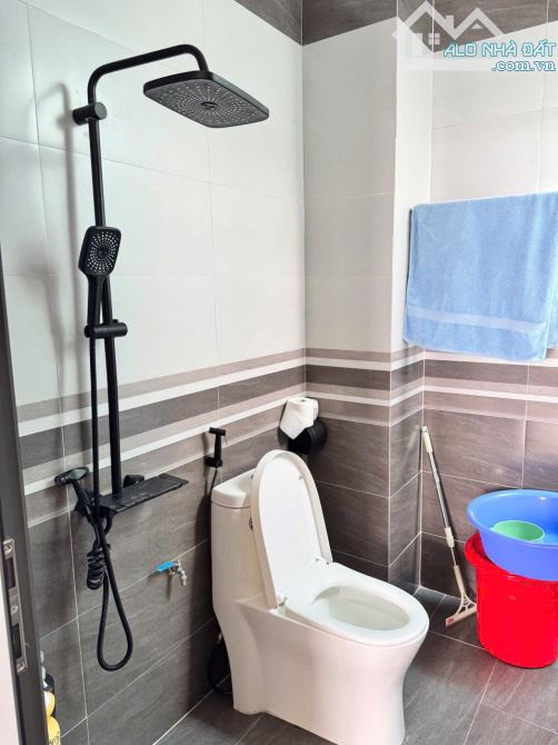 Nhà 3 lầu hẻm 127 Nguyễn Hữu Thấu thông Mặt tiền Đỗ Nhuận - 5