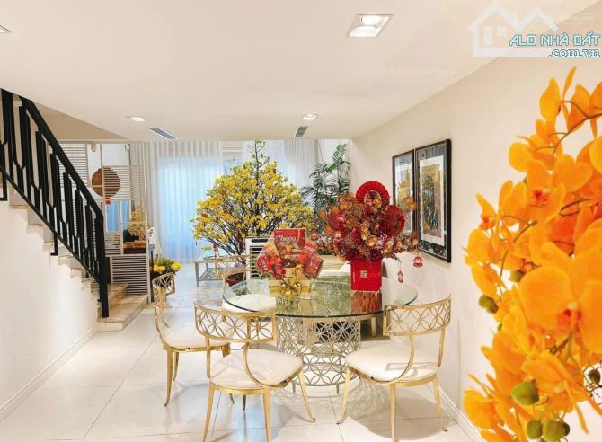 Bán Gấp Nhà Đường Nội Bộ 8m Sư Vạn Hạnh - Quận 10 - 5x18m Vuông - 5 Tầng - 26 Tỷ TL - 5