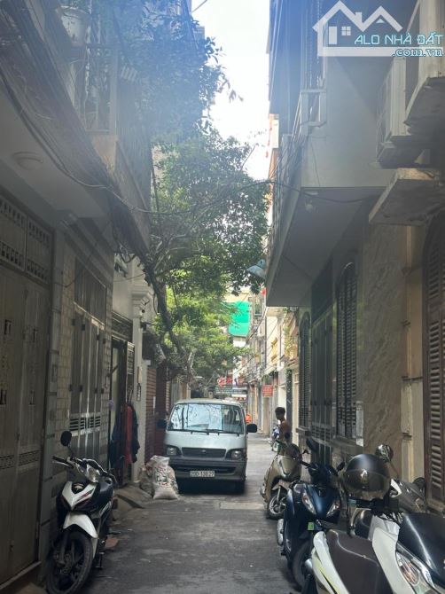 Nguyễn Ngọc Nại ,diện tích  47m,  5tầng . MT 3.65m. Giá 16 tỷ Thanh Xuân - 5