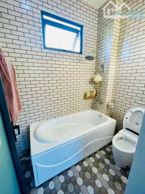 Bán nhà 1 trệt 1 lầu nhánh đường 27/4 Phước Hưng Bà Rịa, DT:118m2 - Giá bán: 4 tỷ 850triệu - 5