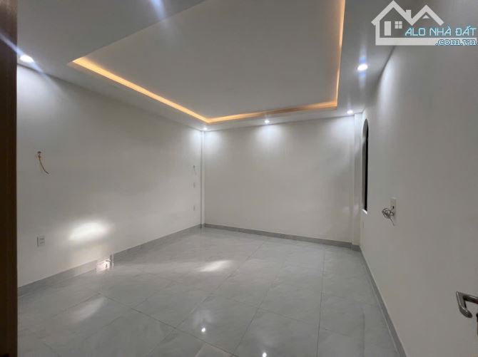 Nhà 3 tầng thiết kế hiện đại đường Tây Sơn - 54m2 - 5