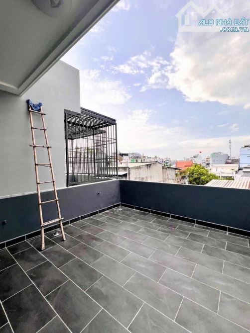 GIẢM NGAY 200 TRIỆU CHO AI DỌN VÀO Ở LIỀN ĐƯỜNG NGUYỄN CỬU ĐÀM, TÂN PHÚ. GIÁ 5,16 TỶ/89M2 - 5