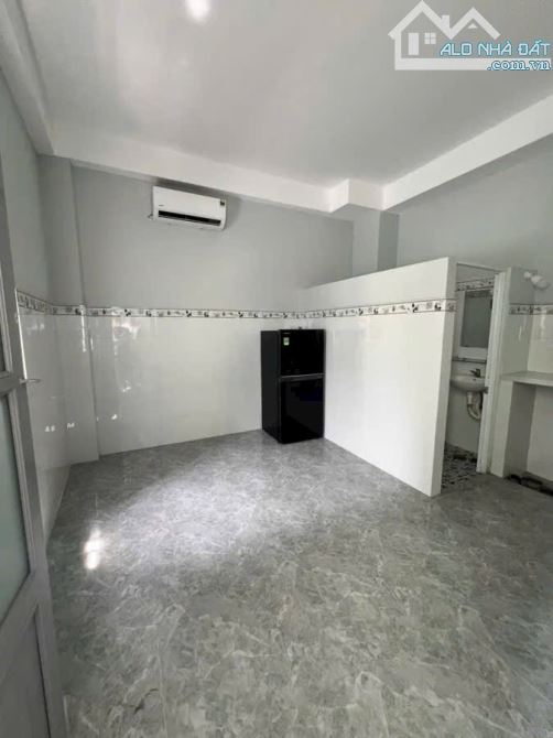 GÒ VẤP CHDV DÒNG TIỀN CỰC NGON - HẺM XE HƠI TỚI CỬA NHÀ - DIỆN TÍCH KHỦNG. - 5