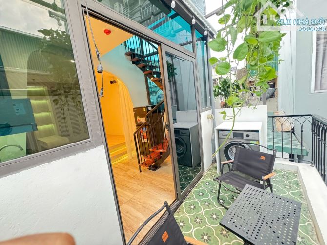 Cần bán CCMN phố Thái Hà quận Đống Đa - 5 phòng cao cấp - dt 40tr- chào giá 12.28 tỷ có tl - 5