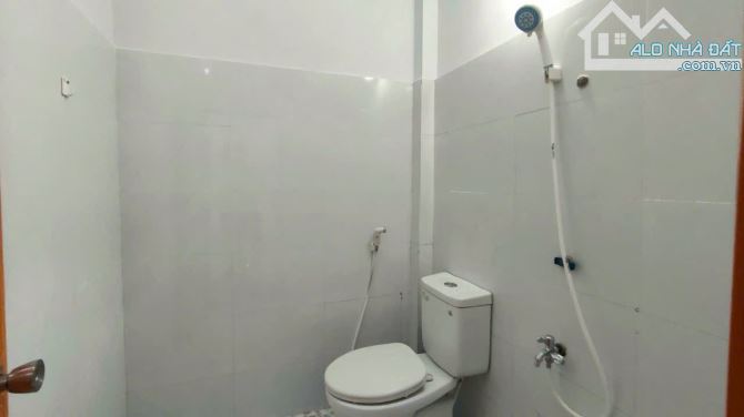HXH -Nhà  63m2 (5x12m) – Gần BV Lê Văn Thịnh - Quận 2 –  Giá 4,85 tỷ - 6