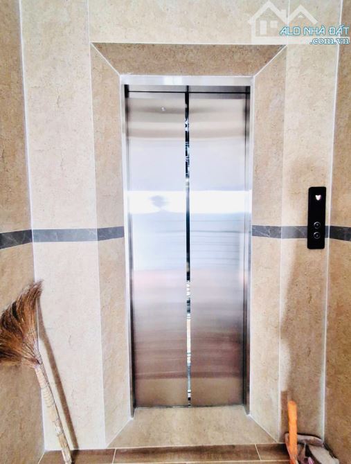 BÁN CHDV TẶNG NỘI THẤT 20 TỶ - KHU BÀU CÁT II - 130m2 (6x22), 4 TẦNG ~110TR/TH - 6