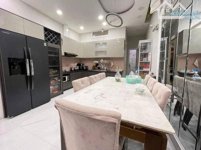 BÁN NHÀ HẺM ĐƯỜNG SỐ 37, TÂN KIỂNG, QUẬN 7 - 56M2 - 6
