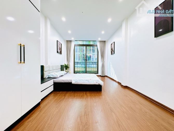 🏡 Hiếm trong phân khúc – Nhà đẹp full nội thất – 5m ô tô tránh – Ngõ thông – 35m² – 4 tần - 6