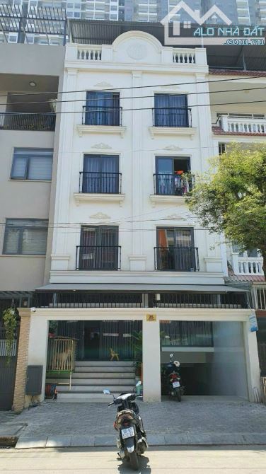 Bán CĂN HỘ DỊCH VỤ đường Lê Thị Chợ, P Phú Thuận, Quận 7. DT 7x20m, hàm 5 tàng, Giá: 26 tỷ - 6