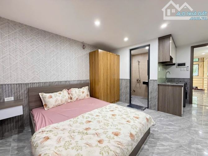 CĂN HỘ DV CHO THUÊ LẤY DÒNG TIỀN VIEW SÔNG ĐƯỜNG 12 MÉT - THU NHẬP 50 TRIỆU / THÁNG. - 6