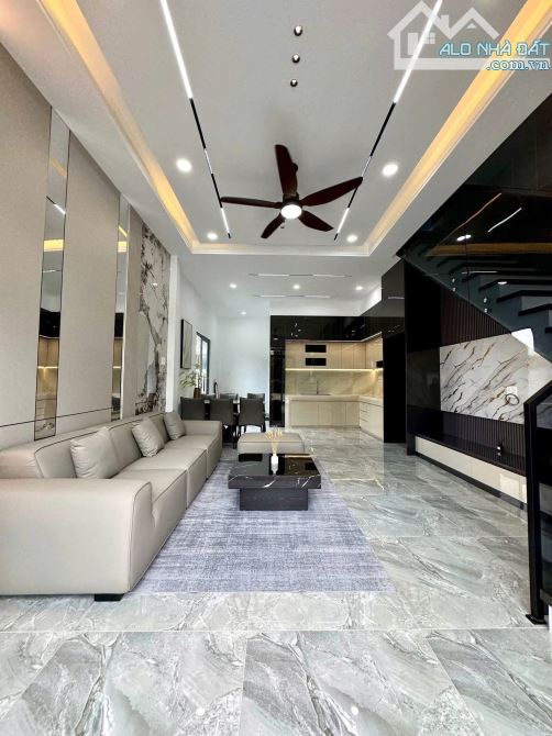 Nhà Lầu ngay gần cây xăng 75, Đồng Khởi - 6