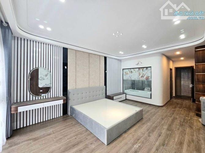Phân lô 52m vuông đẹp Thạch Bàn - Ô tô tránh - Kinh doanh đỉnh - 6