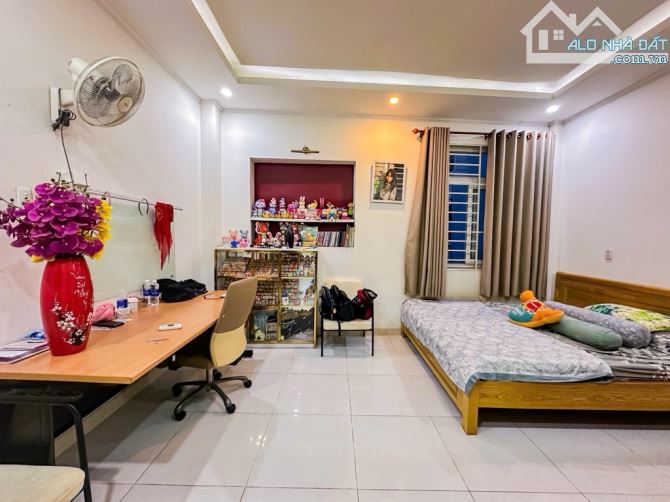 TÂN BÌNH HXH - 75M VUÔNG - 3 TẦNG - CHỈ 6,8 TỶ - 6