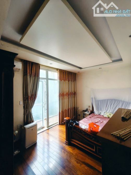 Nhà 3 tầng mặt đường Trần Thành Ngọ - Vị trí đẹp - 213m2 - 6