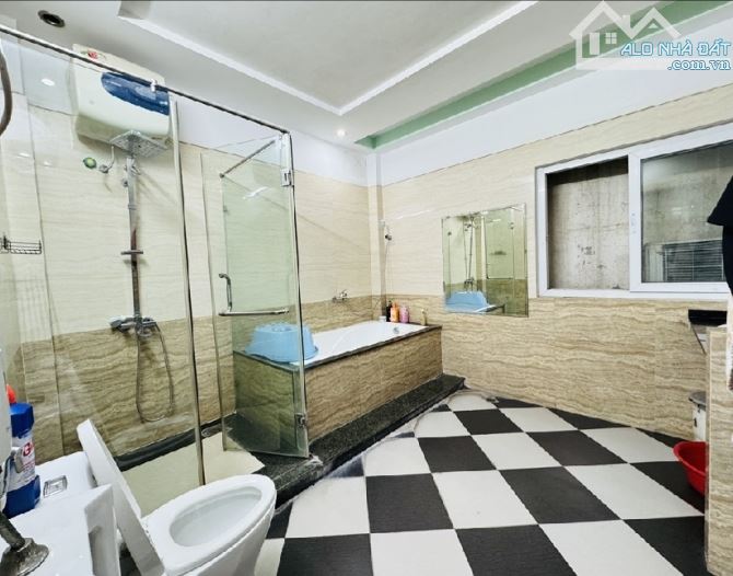 HỒ TÙNG MẬU- NHÀ ĐẸP 2 THOÁNG - 40x5 TẦNG- Ô TÔ TRÁNH - 6