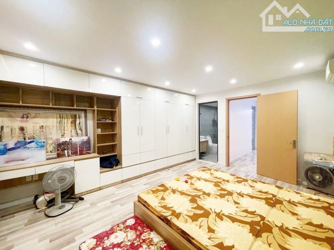 Nhà 3 tầng dân xây tuyến 2 Trung Lực - Đằng Lâm. DT 93m2. Hướng ĐTT - 6