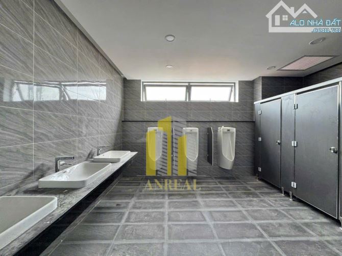 Sàn Văn Phòng DT Từ 80m2 Đến 450m2 - Tòa Nhà Cao Cấp Mặt Tiền Trần Não - 6