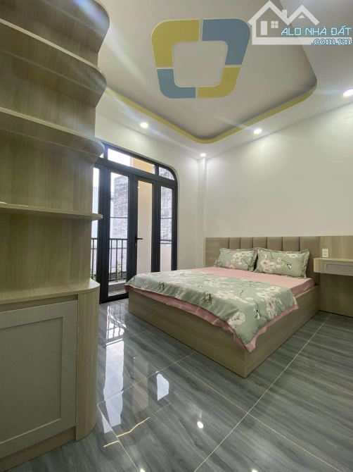 SIÊU PHẨM XÂY MỚI TINH - CÁCH 15M RA HẺM OTO - Đ.PHAN VĂN TRỊ P12 BÌNH THẠNH - 4 TẦNG - 6