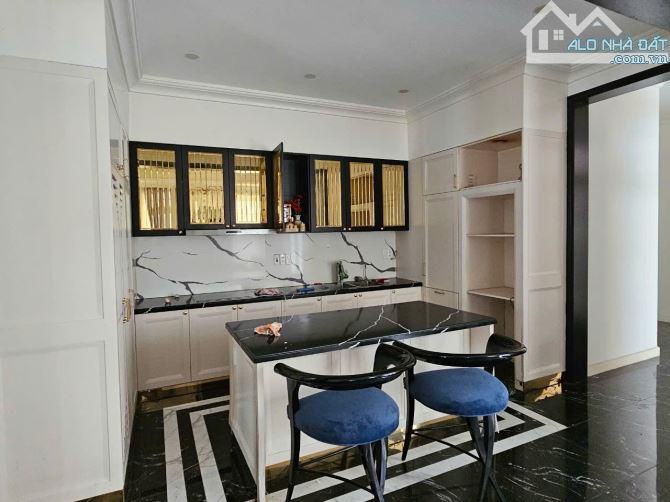 ❌️ CĂN BIỆT THỰ VIP 3 TẦNG TRUNG TÂM THÀNH PHỐ HUẾ 200M2 - 6