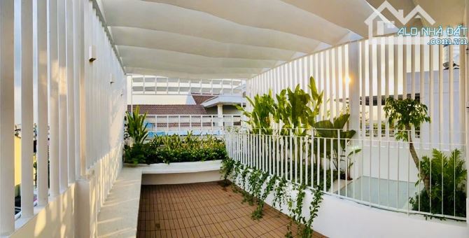 🏡 NHÀ 4 TẦNG ĐẲNG CẤP – GẦN NGÃ TƯ MK – 5 PHÚT RA GA METRO – THANG MÁY - 6