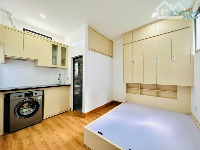 Bán dòng tiền Minh Khai 13 phòng. 56m. Đối diện Time city - 6