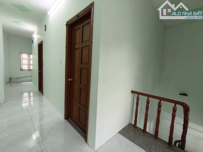 NHÀ 1 TRỆT 1 LẦU DT 5 x 17 NGAY CHỢ THỚI TỨ HÓC MÔN - ĐƯỜNG Ô TÔ VÔ NHÀ - GIÁ 3.5 TỶ - 6