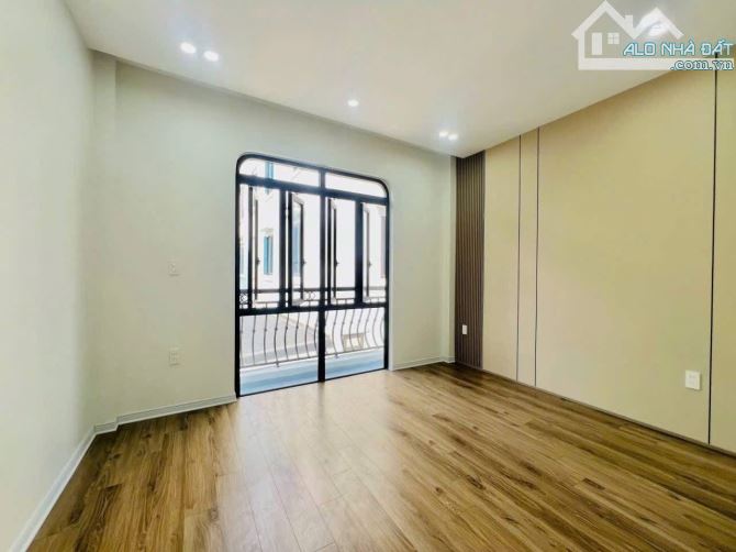 Bán Nhà Ngô Kim Húc (Vĩnh Tiến 2), Vĩnh Niệm, Lê Chân . Giá 4,7 tỷ - 4 tầng - 44m - 6