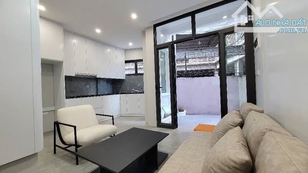 Bán Nhà Mới Tinh 37m2- 5T- Nguyễn Thị Định- Trung Hoà- 20m ra phố- sổ vuông - Nhỉnh 14 tỷ - 7