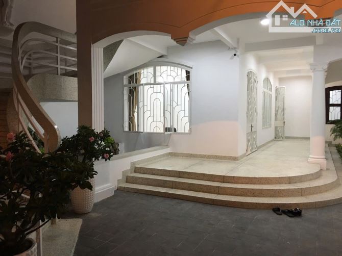 BÁN BIỆT THỰ  NGUYỄN VĂN TRỖI – 8x28M – CN 209M2 – 1 TRỆT 1 LẦU ST – GIÁ 52 TỶ TL - 7
