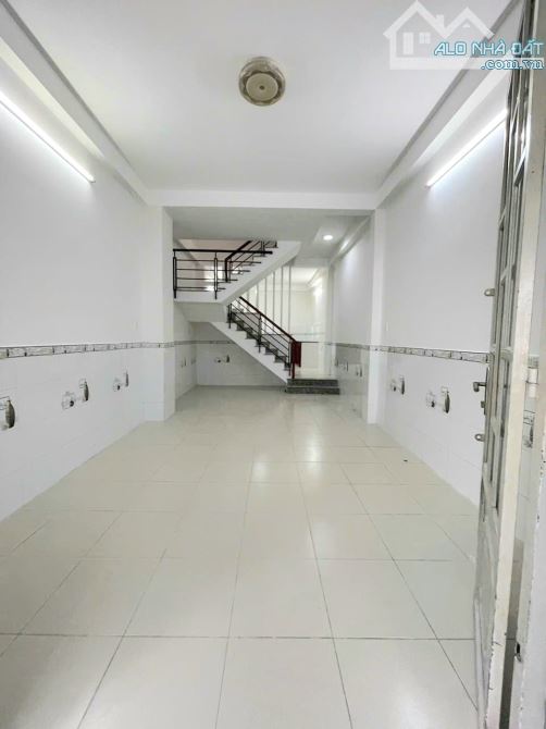 Nhà Đẹp 4 Tầng, Minh Phụng, Hàn Hải Nguyên Quận 11, 50M2(3,8x13) Hẻm 4M, Nhỉnh 6T - 5