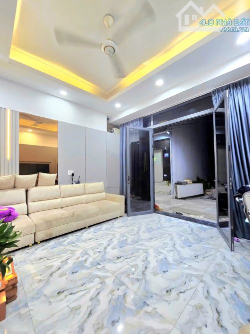 Nhà Hẻm Oto-Rẻ Nhất- 4 Tầng- 5x10m - 3 Phòng Ngủ Master-6 tỷ 150 - 7