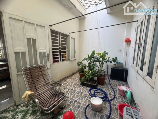 🎉🎉🎉🎉Bán nhà mt Nguyễn Bá Học - Khu hiếm nhà bán 🫰 - Dt 99m2 - 3 tầng đầy đủ công năng - 7