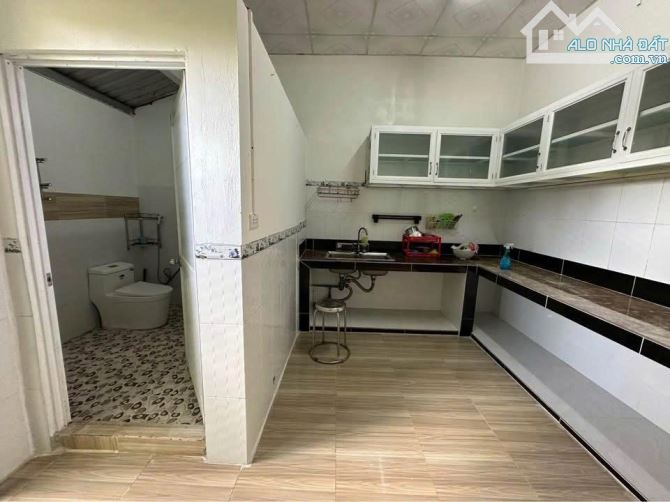 Cần tiền bán nhanh Căn nhà ngay Huỳnh Thị Mài Hóc Môn 108m2 Sổ Hồng Riêng 830triệu - 7